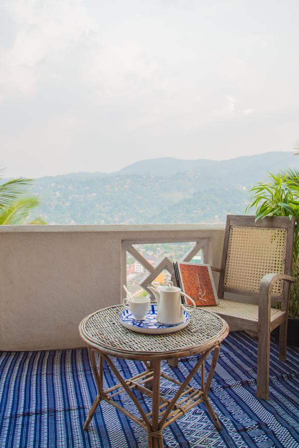 Holiday Stay Inn Kandy Exterior foto